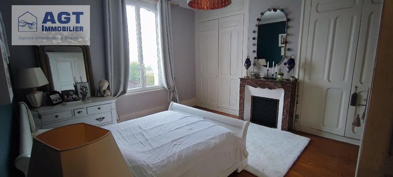 Maison - 304 m² - 10 pièces