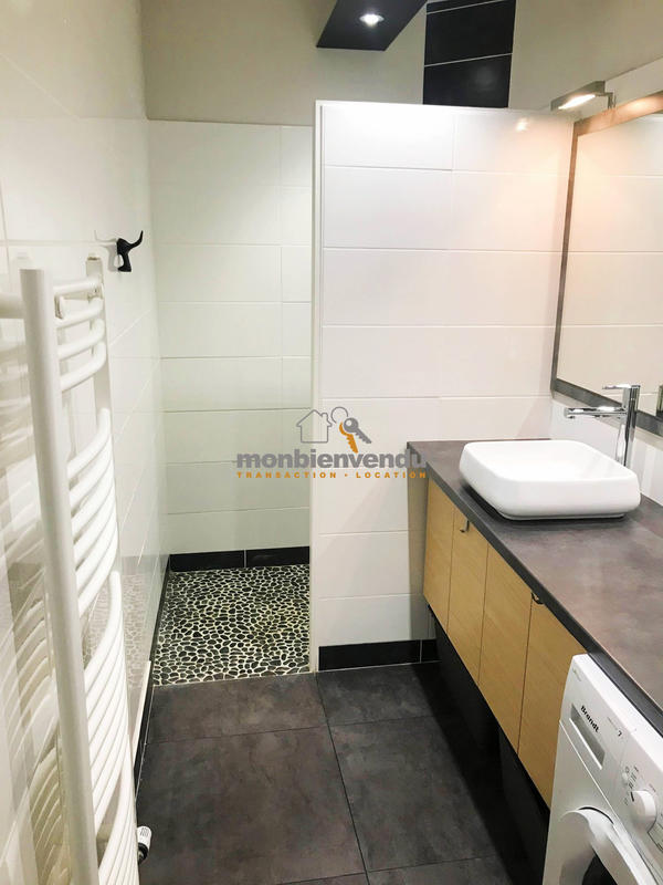 Appartement - 67 m² - 3 pièces