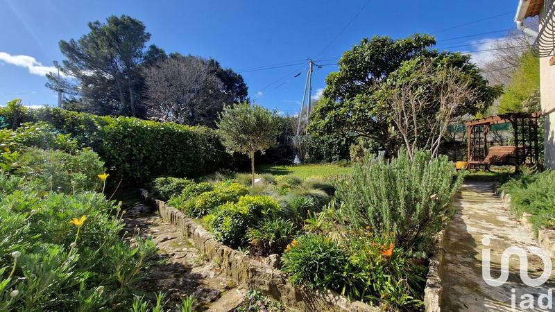 Maison - 196 m² - 9 pièces