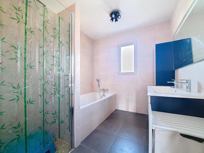 Maison - 117 m² - 5 pièces