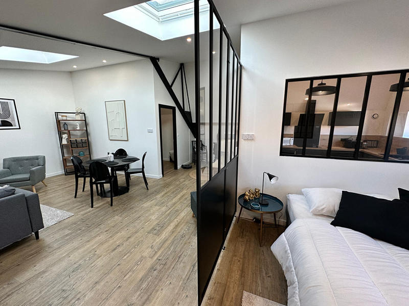 Appartement - 74 m² - 2 pièces