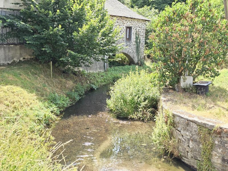 Maison - 296 m² - 6 pièces