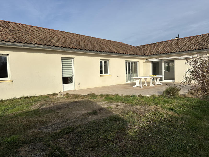 Maison - 170 m² - 5 pièces