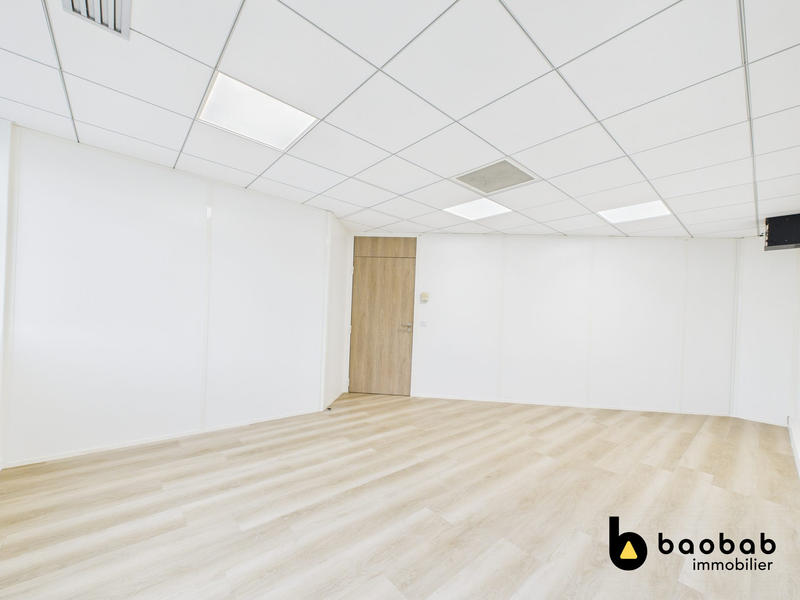 Bureau - 21 m² - 1 pièce