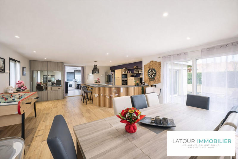 Maison - 120 m² - 5 pièces