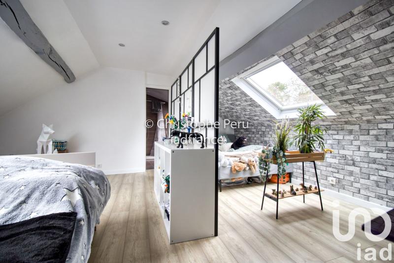 Maison - 104 m² - 4 pièces