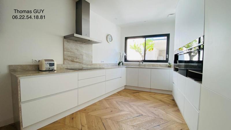 Maison de ville - 230 m² - 5 pièces