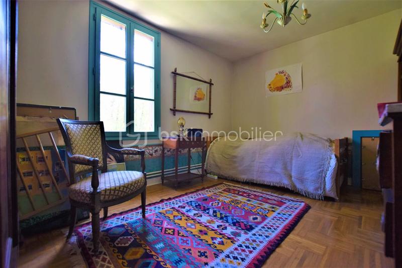 Moulin - 196 m² - 8 pièces