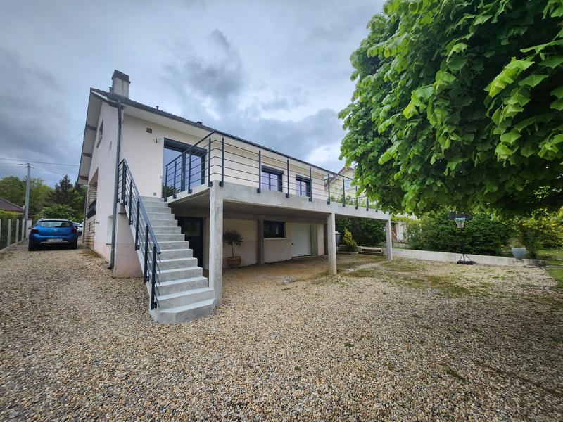 Maison - 134 m² - 6 pièces