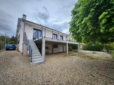 Maison - 134 m² - 6 pièces