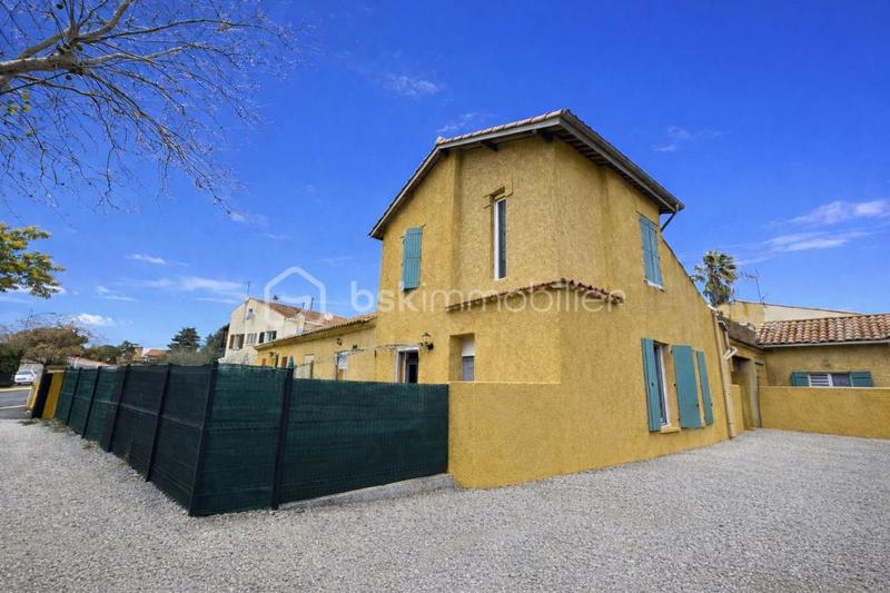 Immeuble - 750 m² - 27 pièces