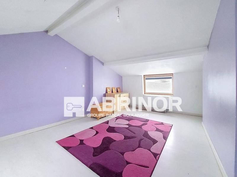 Maison - 83 m² - 4 pièces