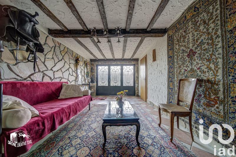 Maison - 251 m² - 8 pièces