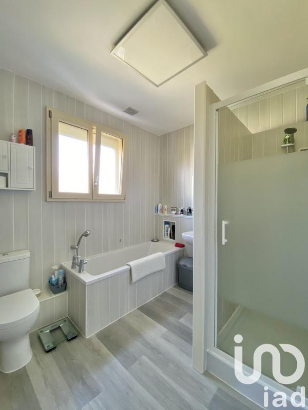 Maison - 182 m² - 7 pièces