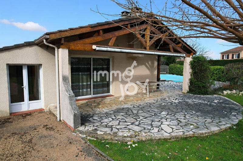 Maison - 111 m² - 5 pièces