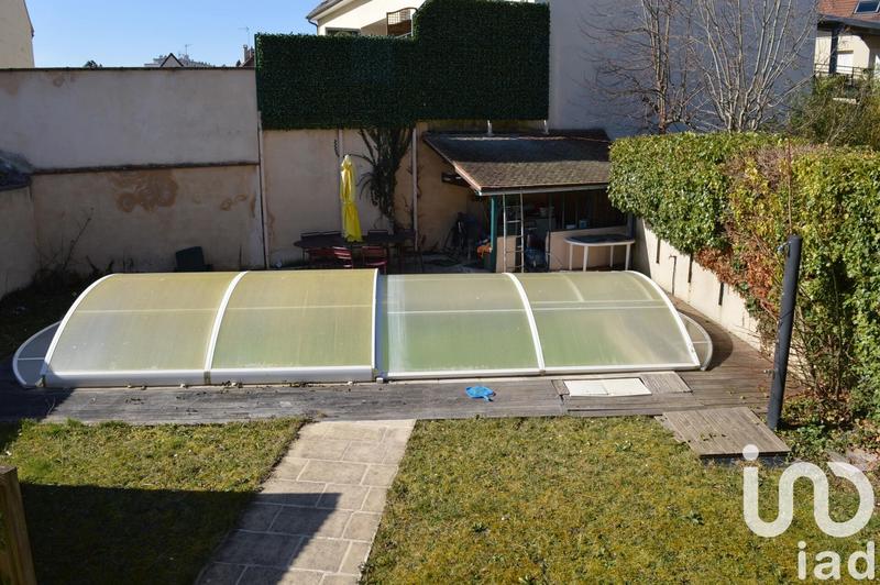 Maison de ville - 216 m² - 10 pièces