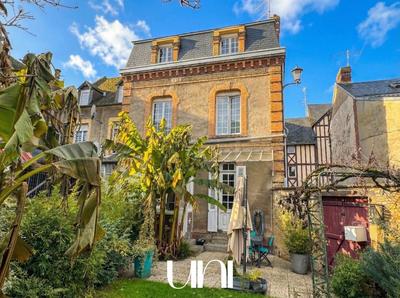 Maison - 164 m² - 6 pièces