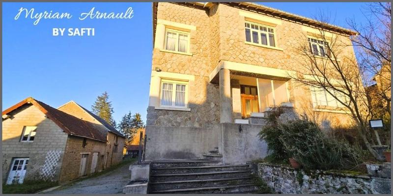 Maison - 187 m² - 8 pièces