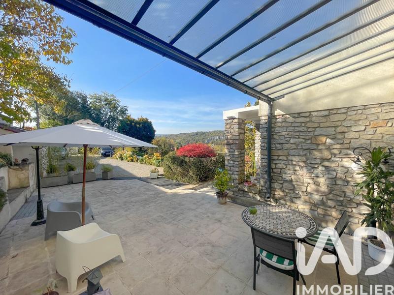 Maison - 270 m² - 7 pièces