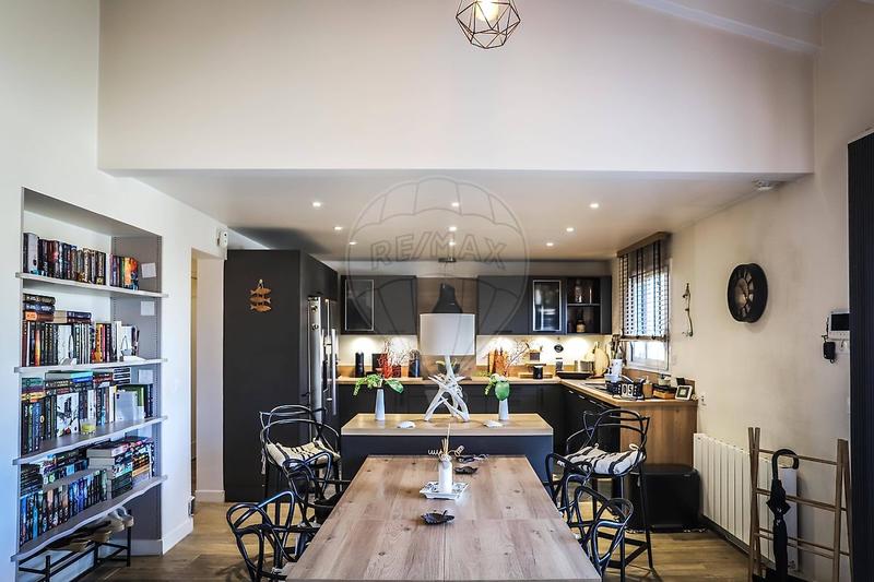 Maison - 120 m² - 5 pièces