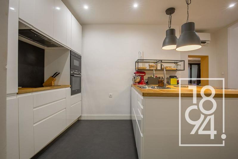 Appartement - 80 m² - 3 pièces