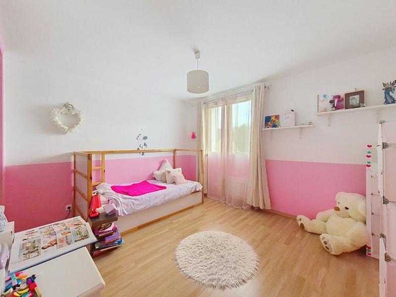 Maison - 110 m² - 6 pièces