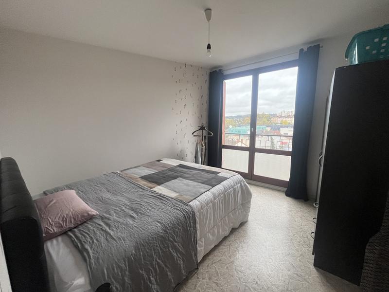 Appartement - 92 m² - 4 pièces