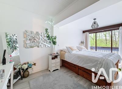 Maison - 121 m² - 6 pièces