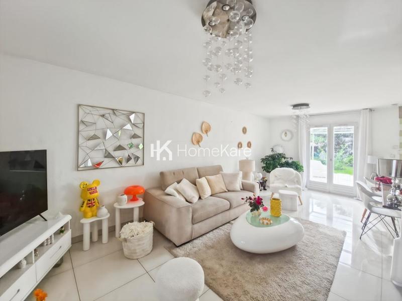 Maison - 125 m² - 6 pièces