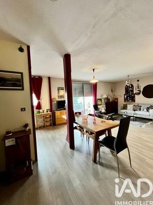Appartement - 60 m² - 2 pièces