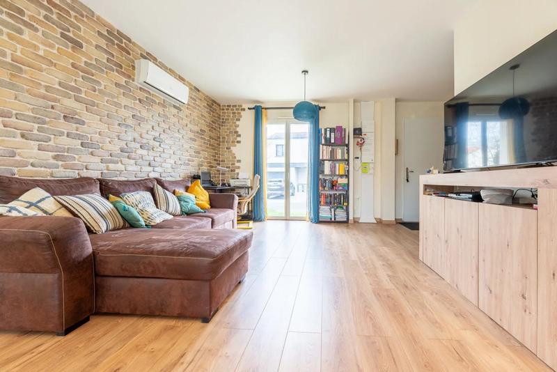 Appartement - 93 m² - 4 pièces