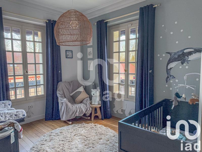 Maison - 265 m² - 12 pièces