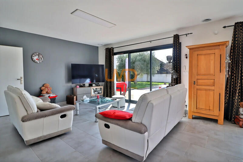 Maison - 147 m² - 6 pièces