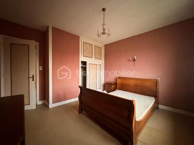 Maison traditionnelle - 125 m² - 5 pièces