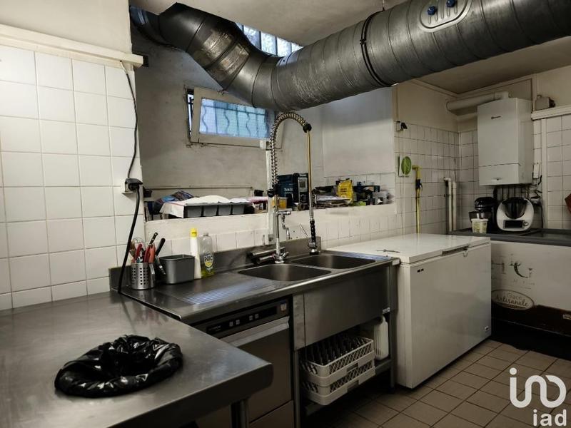 Local commercial - 200 m²