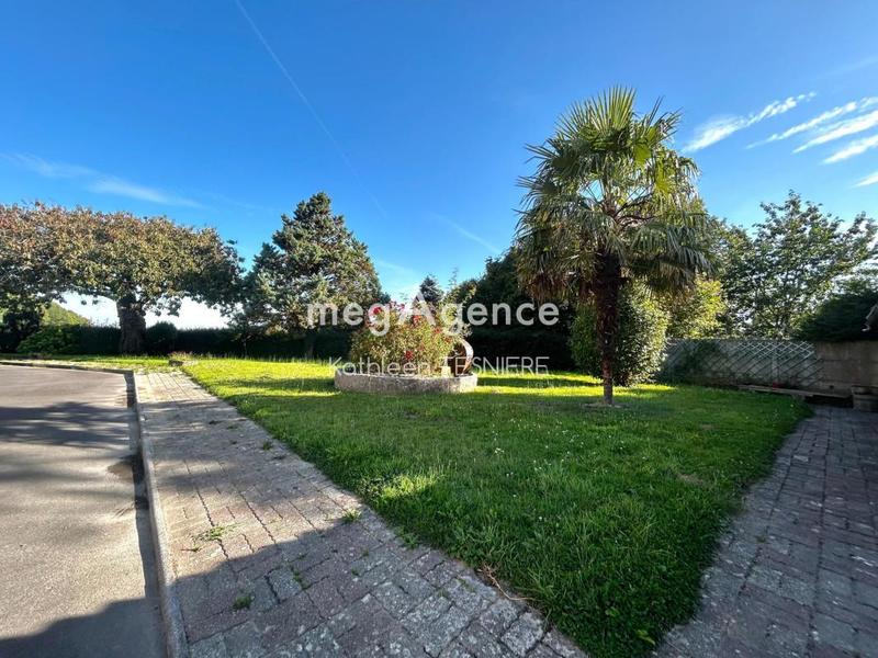 Maison - 200 m² - 7 pièces