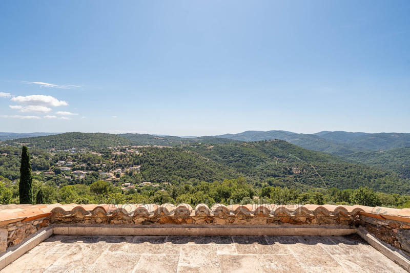 Maison - 190 m² - 5 pièces