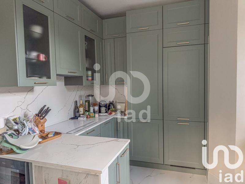 Maison - 265 m² - 12 pièces