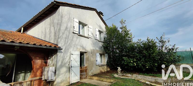 Maison - 229 m² - 7 pièces