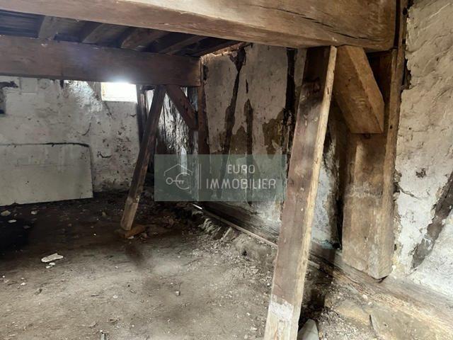 Maison ancienne - 200 m² - 5 pièces