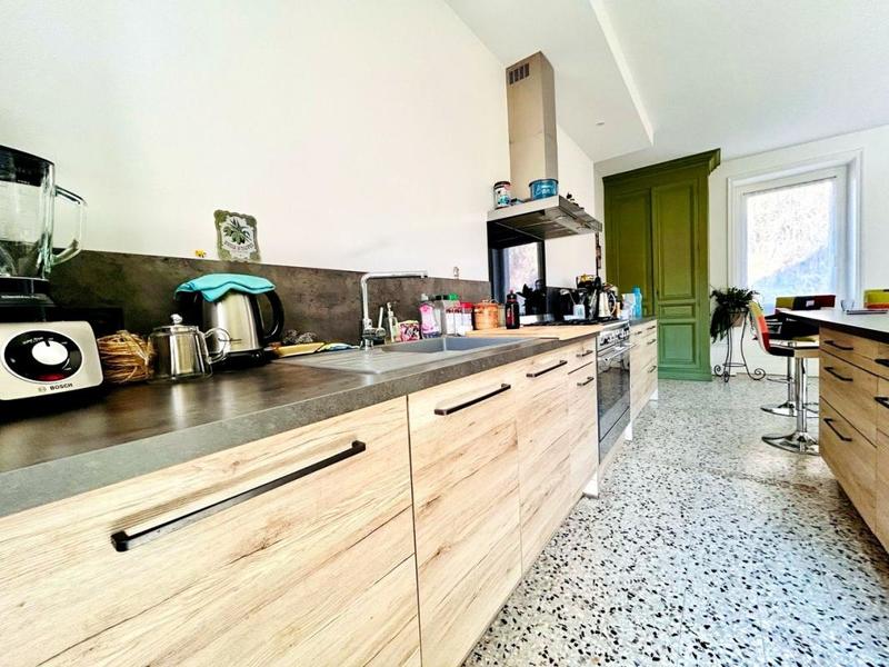 Maison - 156 m² - 6 pièces