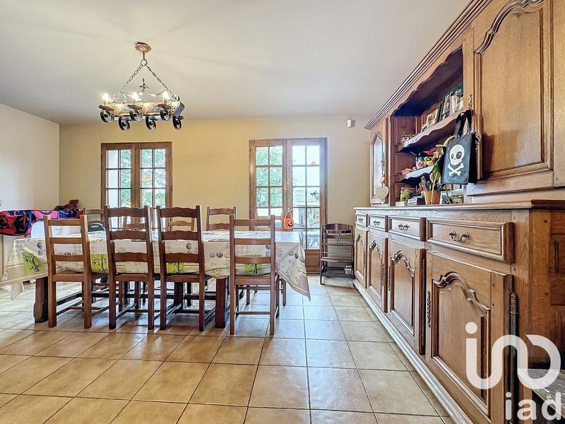 Maison - 143 m² - 6 pièces