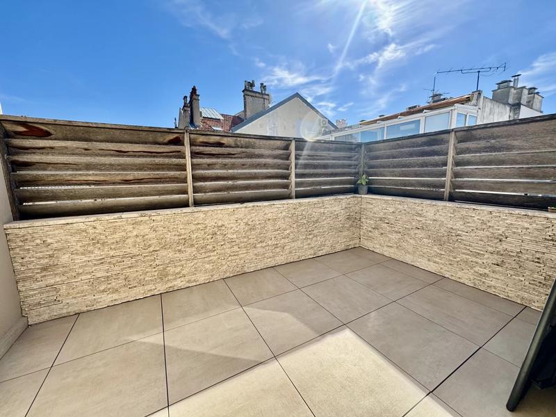 Appartement - 97 m² - 4 pièces