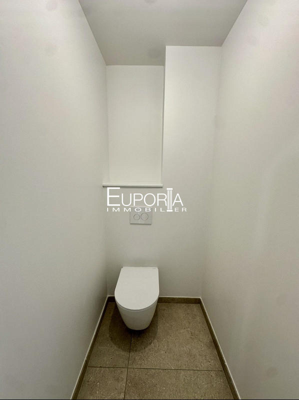 Appartement - 127 m² - 4 pièces