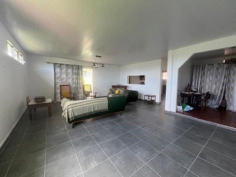 Maison - 438 m² - 11 pièces