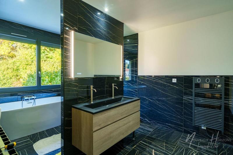 Maison - 173 m² - 6 pièces