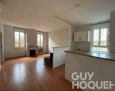 Maison - 85 m² - 3 pièces