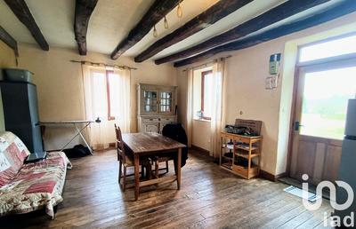 Maison - 200 m² - 3 pièces