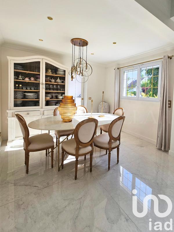 Maison - 155 m² - 5 pièces