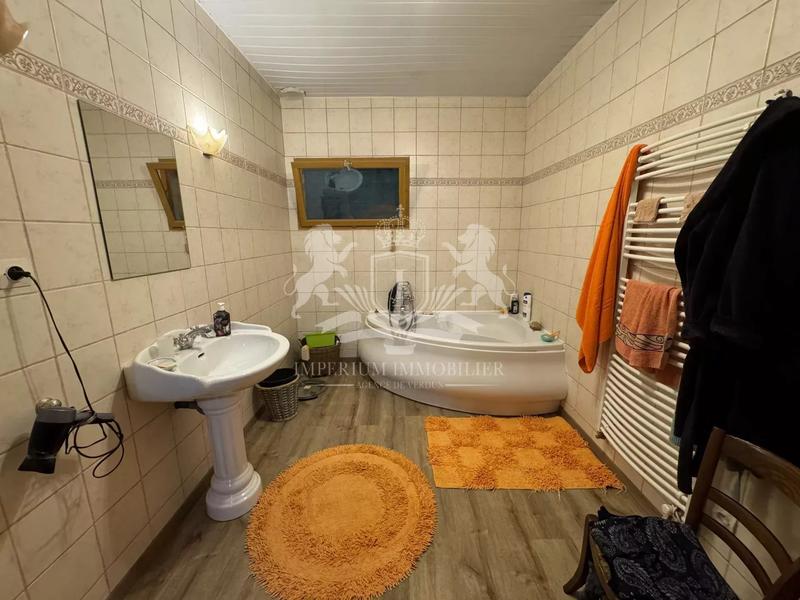 Maison de village - 108 m² - 4 pièces